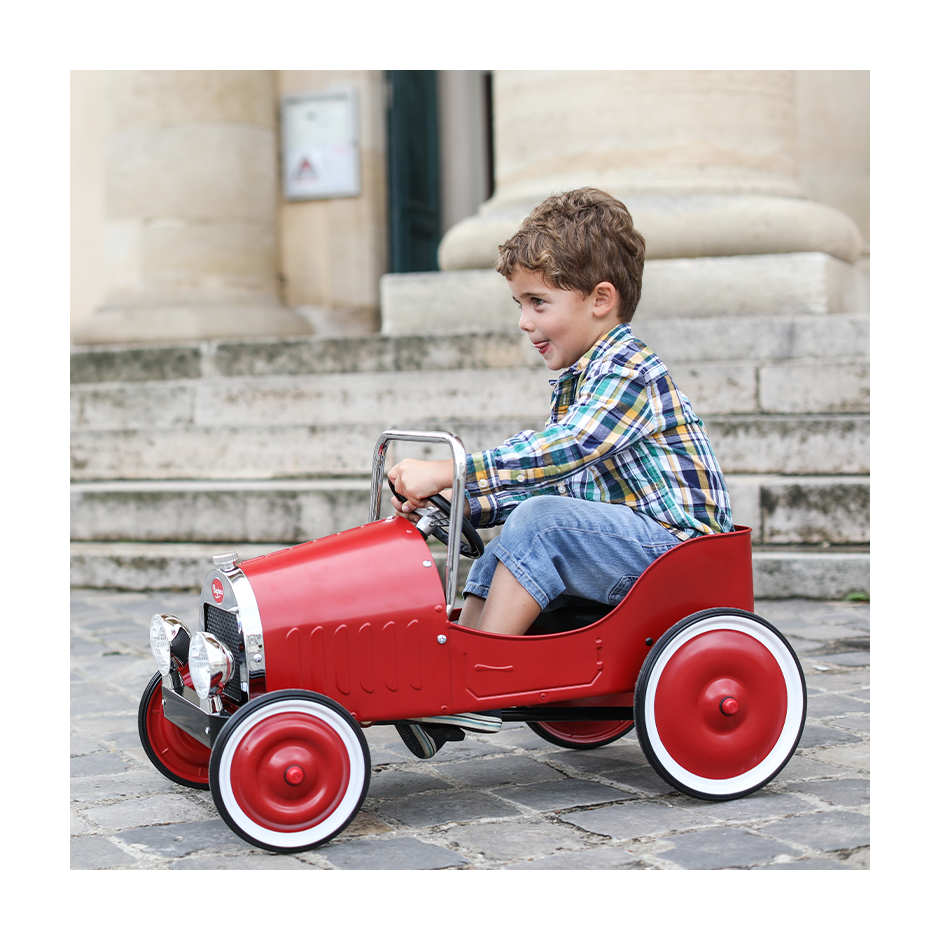 Baghera Classic Red Pedal Car